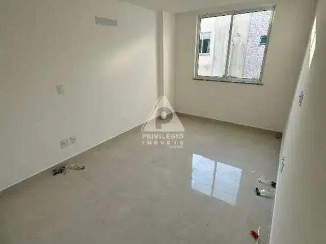 Apartamento para Venda em Rio de Janeiro/RJ Recreio dos Bandeirantes 3 Quartos