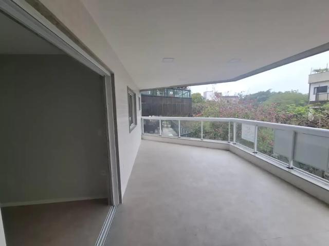 Apartamento para Venda em Rio de Janeiro/RJ Recreio dos Bandeirantes 3 Quartos
