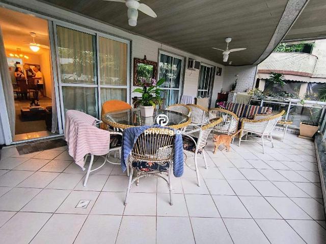 Apartamento para Venda em Rio de Janeiro/RJ Recreio dos Bandeirantes 3 Quartos