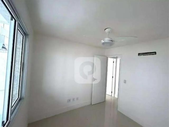 Apartamento para Venda em Rio de Janeiro/RJ Recreio dos Bandeirantes 3 Quartos