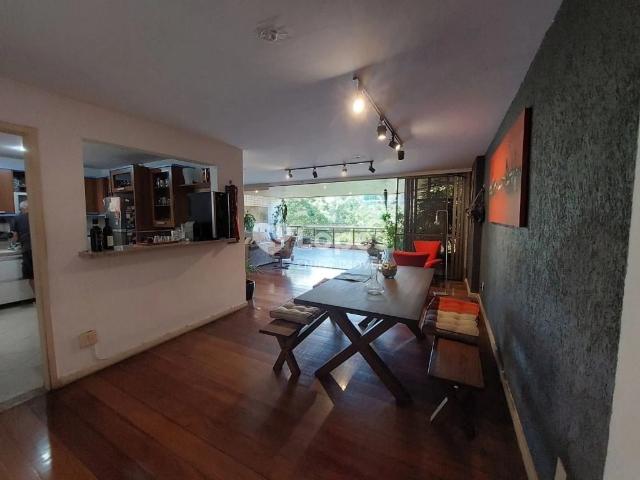 Apartamento para Venda em Rio de Janeiro/RJ Recreio dos Bandeirantes 4 Quartos