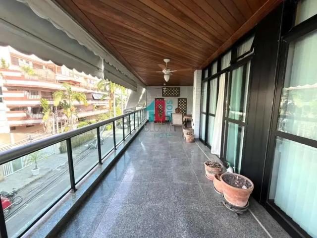 Apartamento para Venda em Rio de Janeiro/RJ Recreio dos Bandeirantes 4 Quartos