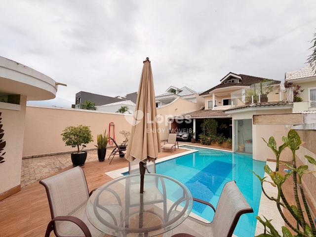 Apartamento para Venda em Rio de Janeiro/RJ Recreio dos Bandeirantes 5 Quartos
