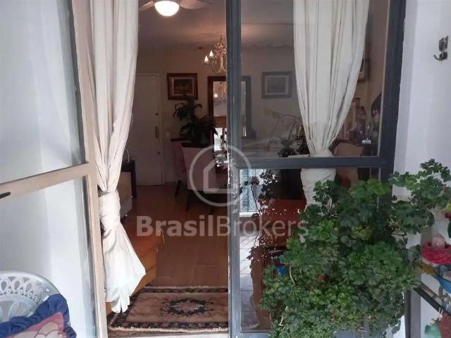 Apartamento para Venda em Rio de Janeiro/RJ Rio Comprido 2 Quartos