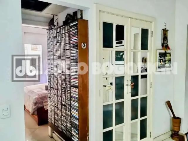 Apartamento para Venda em Rio de Janeiro/RJ Rio Comprido 2 Quartos