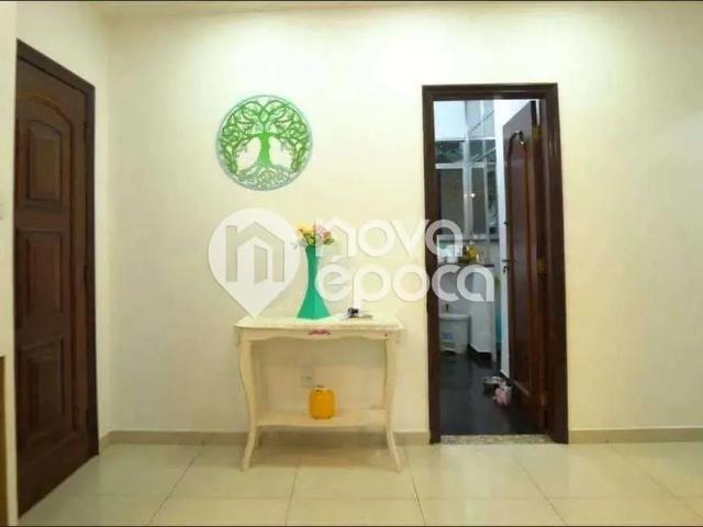 Apartamento para Venda em Rio de Janeiro/RJ Rio Comprido 2 Quartos