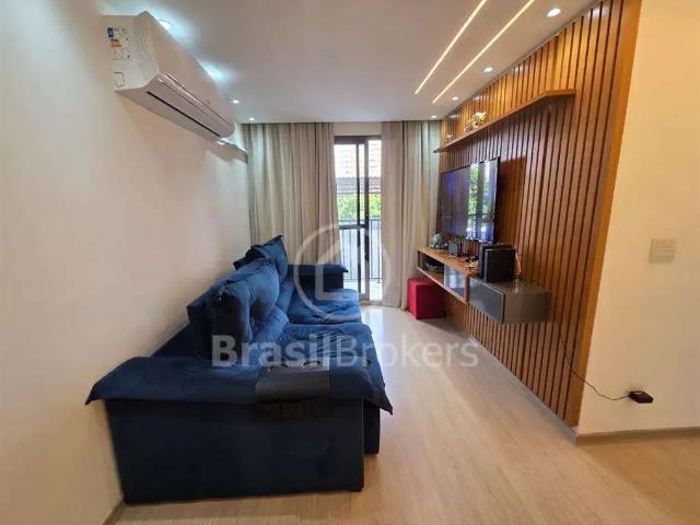 Apartamento para Venda em Rio de Janeiro/RJ Todos os Santos 2 Quartos