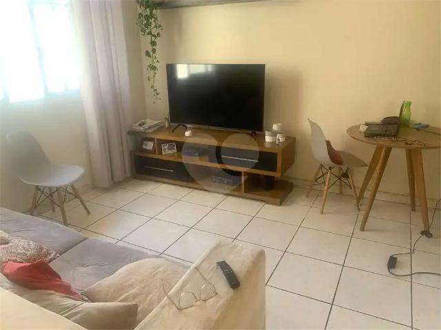 Apartamento para Venda em Rio de Janeiro/RJ Todos os Santos 2 Quartos