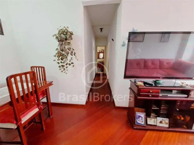 Apartamento para Venda em Rio de Janeiro/RJ Todos os Santos 2 Quartos