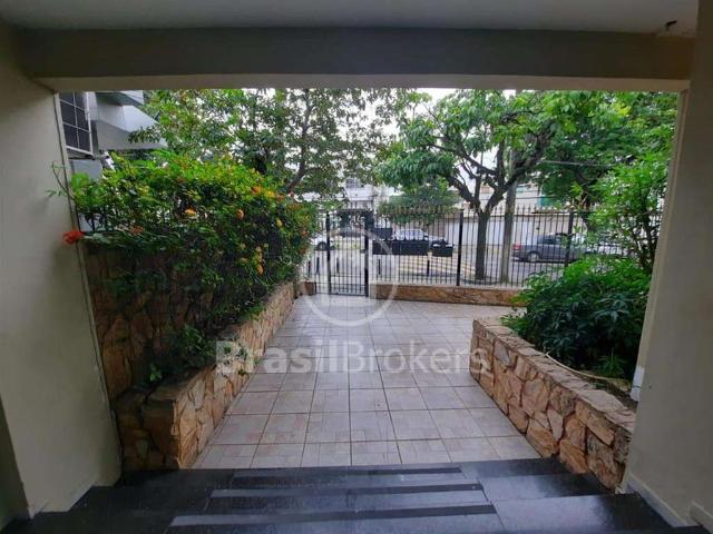 Apartamento para Venda em Rio de Janeiro/RJ Tauá 2 Quartos
