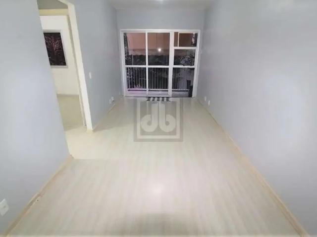 Apartamento para Venda em Rio de Janeiro/RJ Tauá 2 Quartos