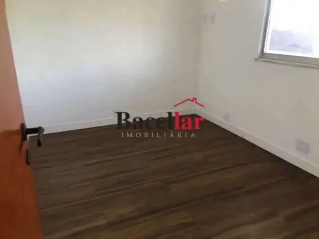 Apartamento para Venda em Rio de Janeiro/RJ Tauá 2 Quartos