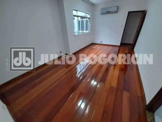 Apartamento para Venda em Rio de Janeiro/RJ Tauá 3 Quartos