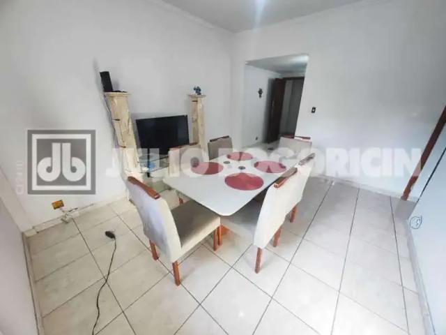 Apartamento para Venda em Rio de Janeiro/RJ Tauá 3 Quartos