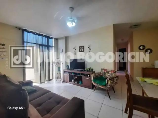 Apartamento para Venda em Rio de Janeiro/RJ Tanque 2 Quartos
