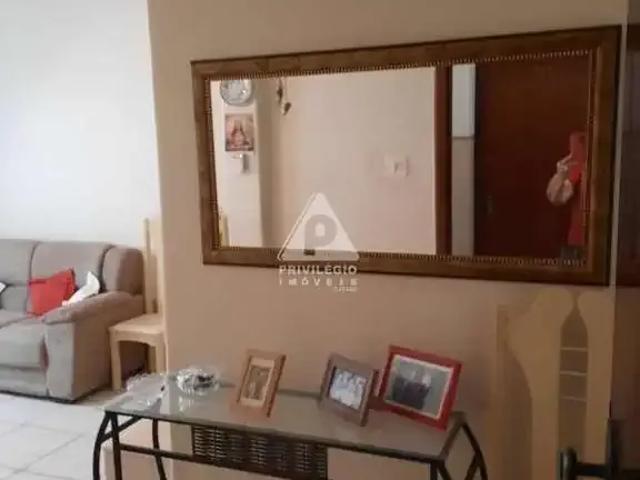 Apartamento para Venda em Rio de Janeiro/RJ Tijuca 2 Quartos