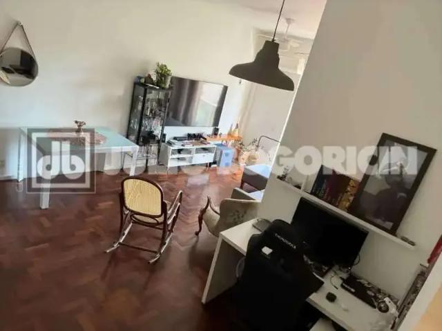 Apartamento para Venda em Rio de Janeiro/RJ Tijuca 2 Quartos