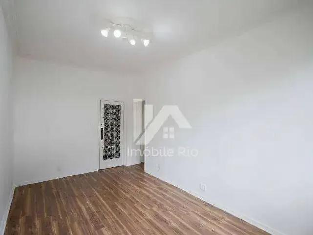 Apartamento para Venda em Rio de Janeiro/RJ Tijuca 2 Quartos