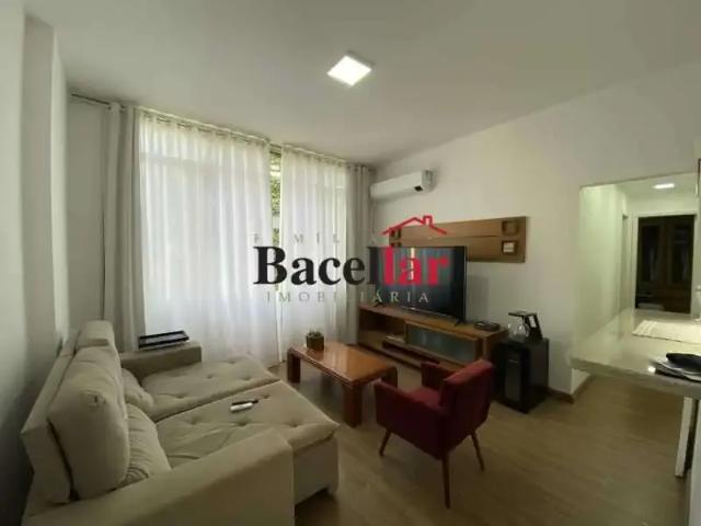 Apartamento para Venda em Rio de Janeiro/RJ Tijuca 2 Quartos