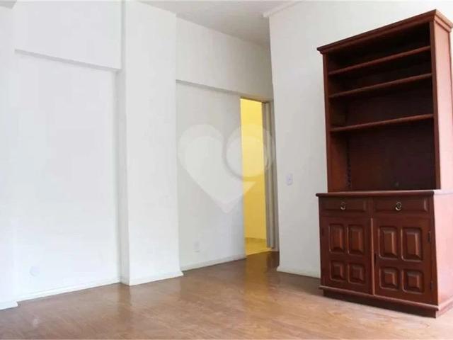 Apartamento para Venda em Rio de Janeiro/RJ Tijuca 2 Quartos