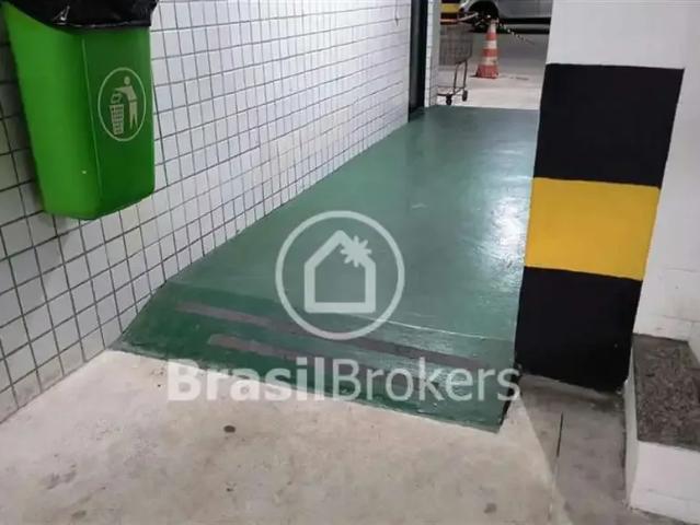 Apartamento para Venda em Rio de Janeiro/RJ Tijuca 2 Quartos