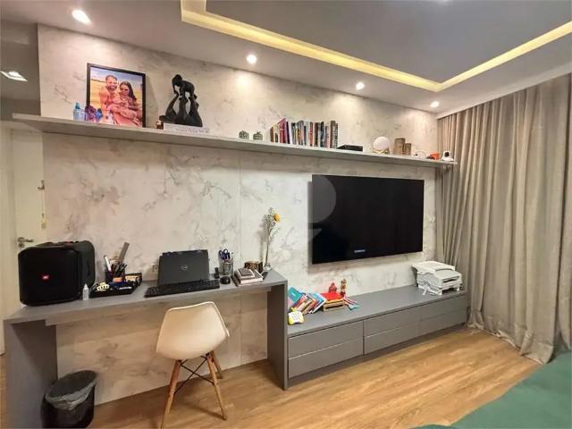 Apartamento para Venda em Rio de Janeiro/RJ Tijuca 2 Quartos