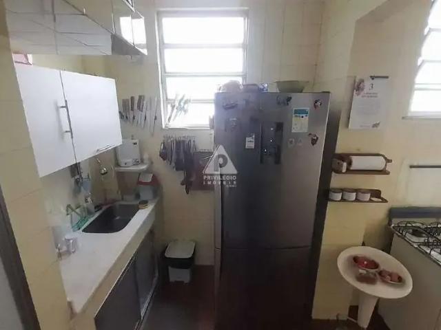 Apartamento para Venda em Rio de Janeiro/RJ Tijuca 2 Quartos