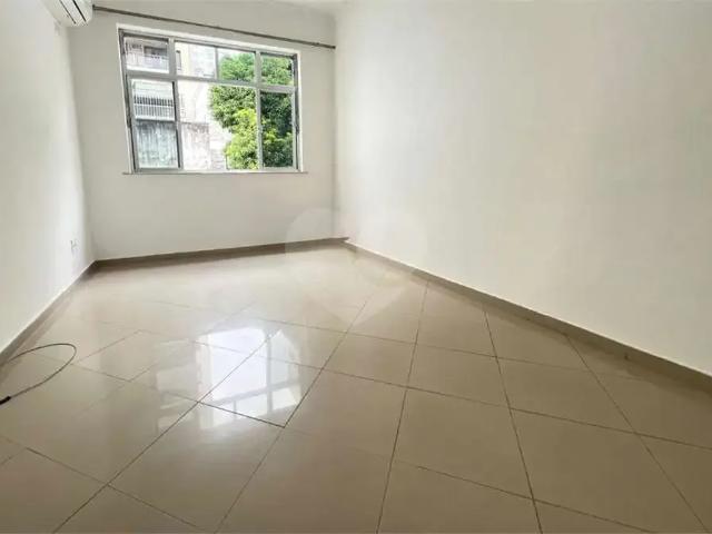 Apartamento para Venda em Rio de Janeiro/RJ Tijuca 2 Quartos