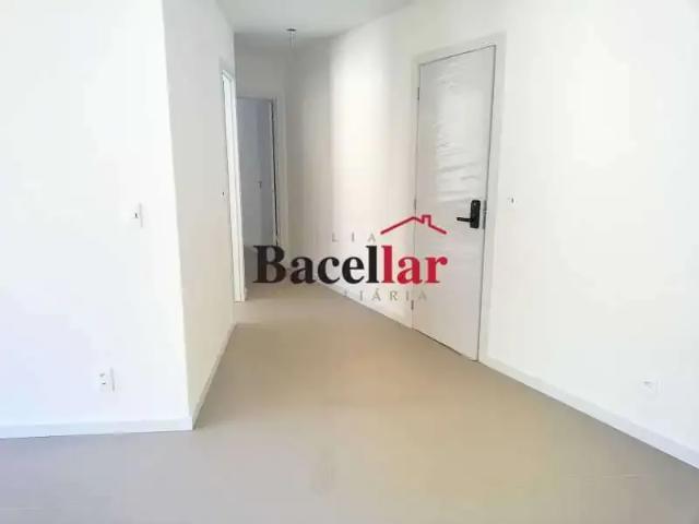 Apartamento para Venda em Rio de Janeiro/RJ Tijuca 2 Quartos