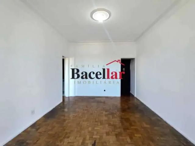 Apartamento para Venda em Rio de Janeiro/RJ Tijuca 2 Quartos