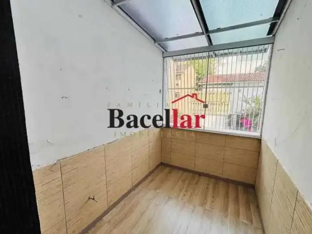 Apartamento para Venda em Rio de Janeiro/RJ Tijuca 2 Quartos
