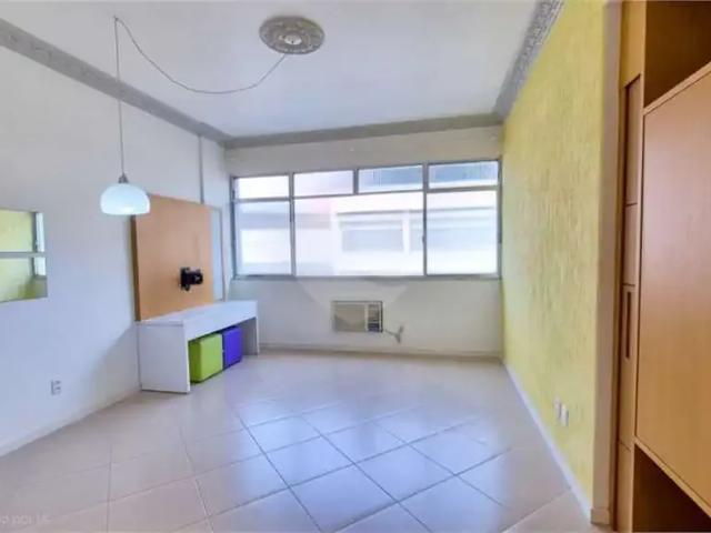 Apartamento para Venda em Rio de Janeiro/RJ Tijuca 2 Quartos