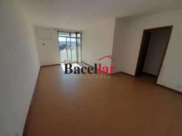 Apartamento para Venda em Rio de Janeiro/RJ Tijuca 2 Quartos