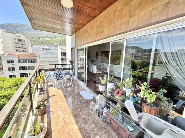 Apartamento para Venda em Rio de Janeiro/RJ Tijuca 3 Quartos