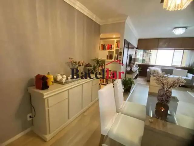 Apartamento para Venda em Rio de Janeiro/RJ Tijuca 3 Quartos