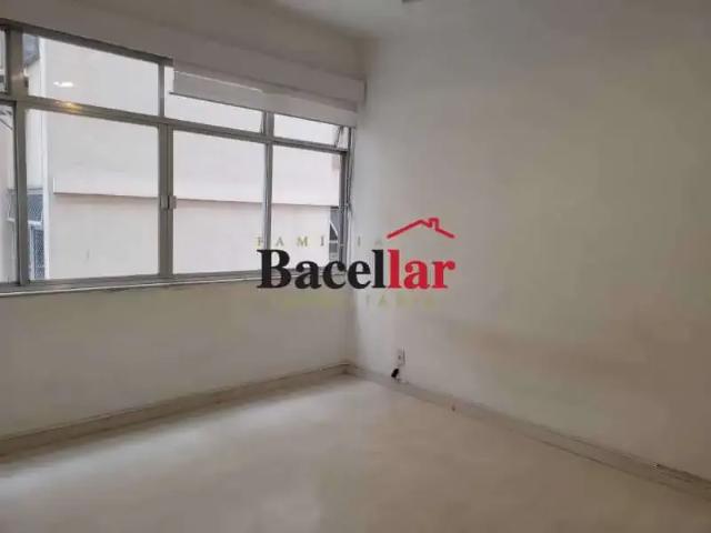 Apartamento para Venda em Rio de Janeiro/RJ Tijuca 3 Quartos