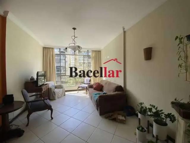 Apartamento para Venda em Rio de Janeiro/RJ Tijuca 4 Quartos