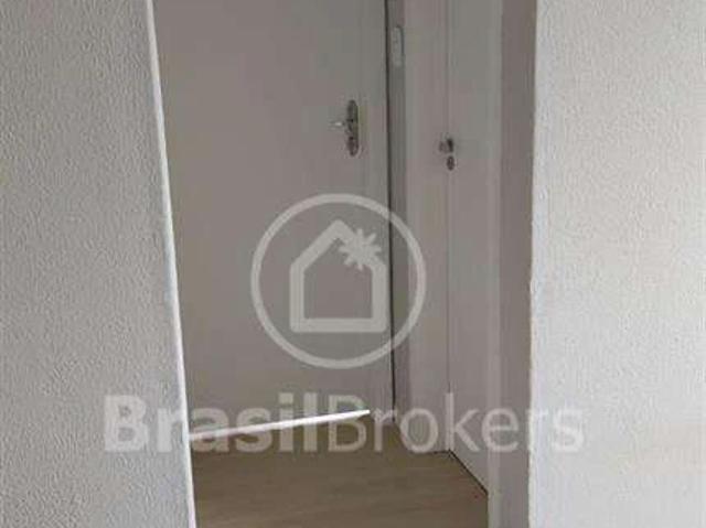 Apartamento para Venda em Rio de Janeiro/RJ Turiaçu 2 Quartos