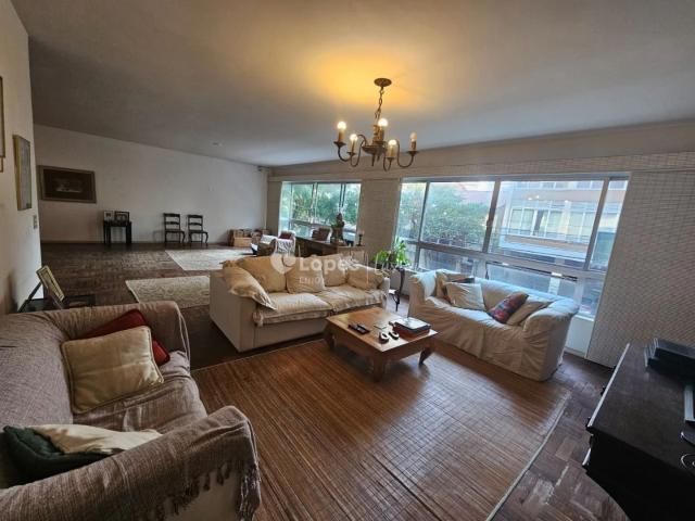 Apartamento para Venda em Rio de Janeiro/RJ Urca 4 Quartos