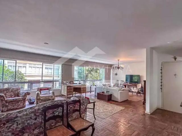 Apartamento para Venda em Rio de Janeiro/RJ Urca 4 Quartos