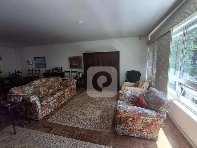 Apartamento para Venda em Rio de Janeiro/RJ Urca 4 Quartos