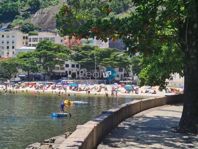 Apartamento para Venda em Rio de Janeiro/RJ Urca 1 Quartos