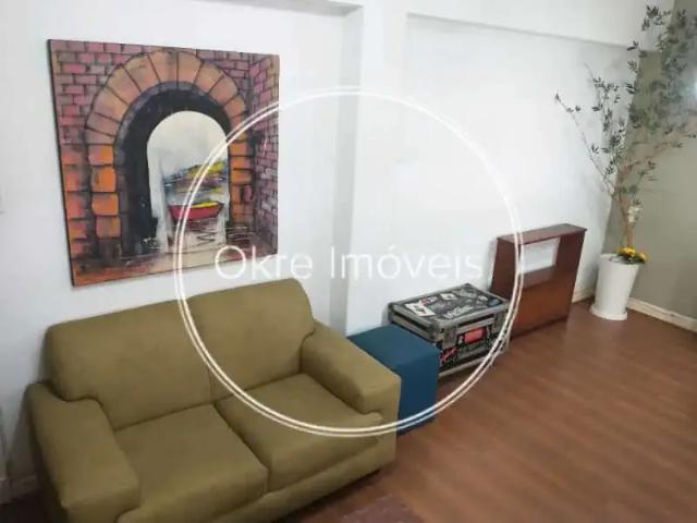 Apartamento para Venda em Rio de Janeiro/RJ Urca 2 Quartos