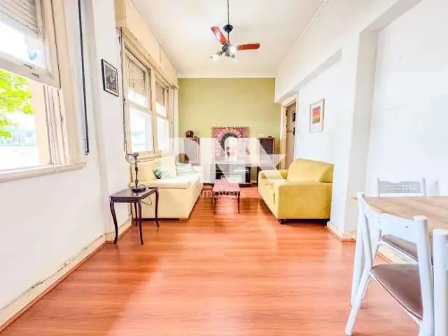 Apartamento para Venda em Rio de Janeiro/RJ Urca 2 Quartos