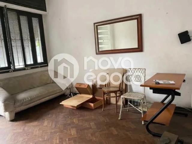 Apartamento para Venda em Rio de Janeiro/RJ Urca 2 Quartos