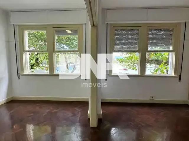 Apartamento para Venda em Rio de Janeiro/RJ Urca 3 Quartos