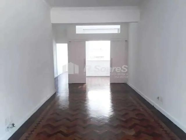 Apartamento para Venda em Rio de Janeiro/RJ Urca 3 Quartos