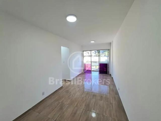 Apartamento para Venda em Rio de Janeiro/RJ Vaz Lobo 2 Quartos
