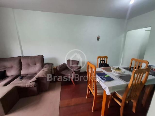 Apartamento para Venda em Rio de Janeiro/RJ Vaz Lobo 2 Quartos
