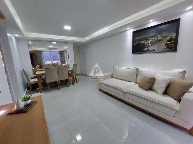 Apartamento para Venda em Rio de Janeiro/RJ Vasco da Gama 2 Quartos